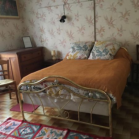 Chez Christian Bed & Breakfast LʼIsle-en-Dodon Exterior foto